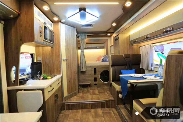 新款进口依维柯C型房车 戴德E途MAX+双拓展国六PG游戏 PG电子 APP(图6)